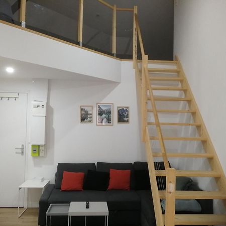 T2 Duplex Segre - Hyper Centre - Wifi - Netflix Apartment Ngoại thất bức ảnh