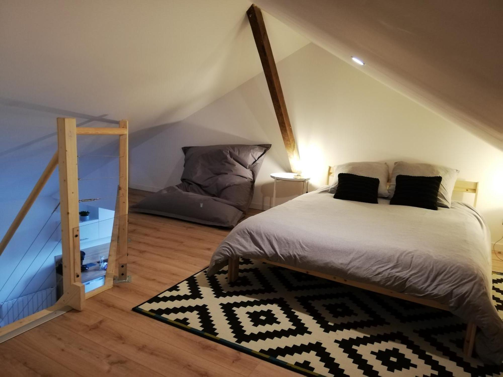 T2 Duplex Segre - Hyper Centre - Wifi - Netflix Apartment Ngoại thất bức ảnh